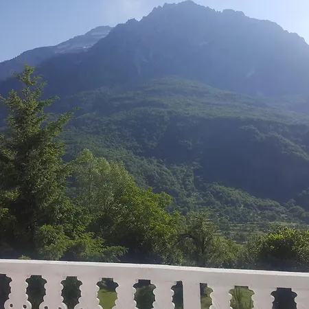 Hotel Perla E Alpeve