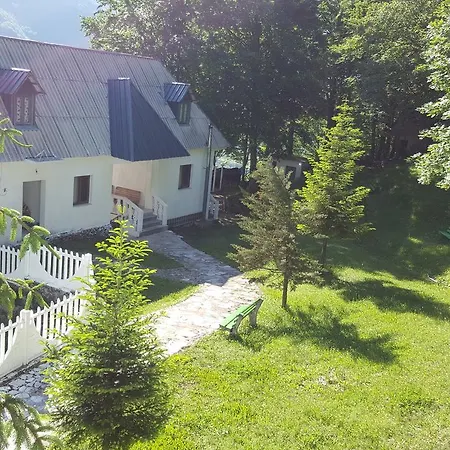 Hotel Perla E Alpeve