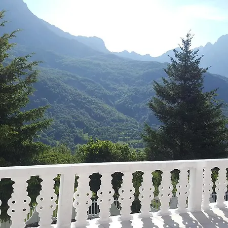 Hotel Perla E Alpeve